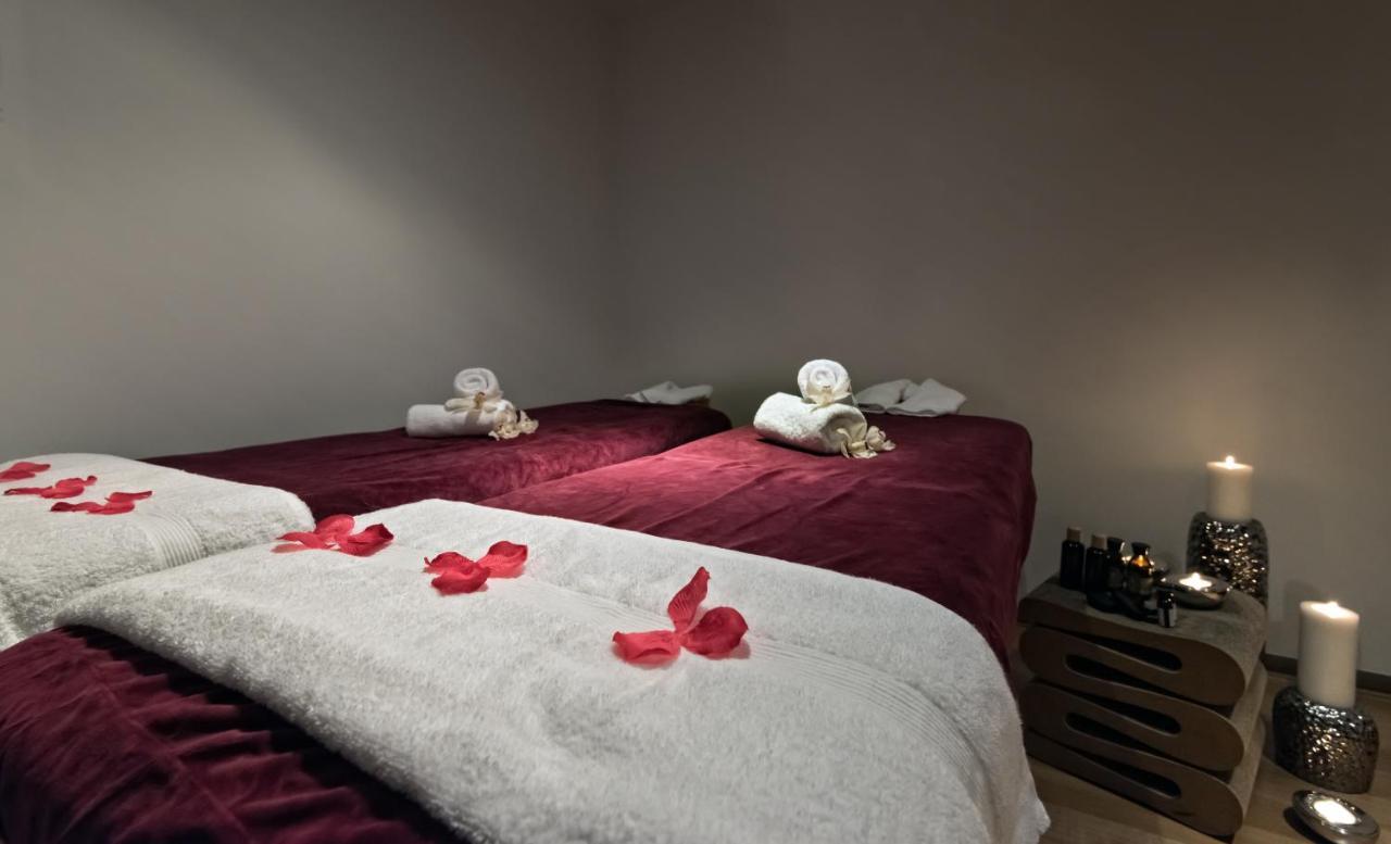 One Room Hotel Prag Exterior foto