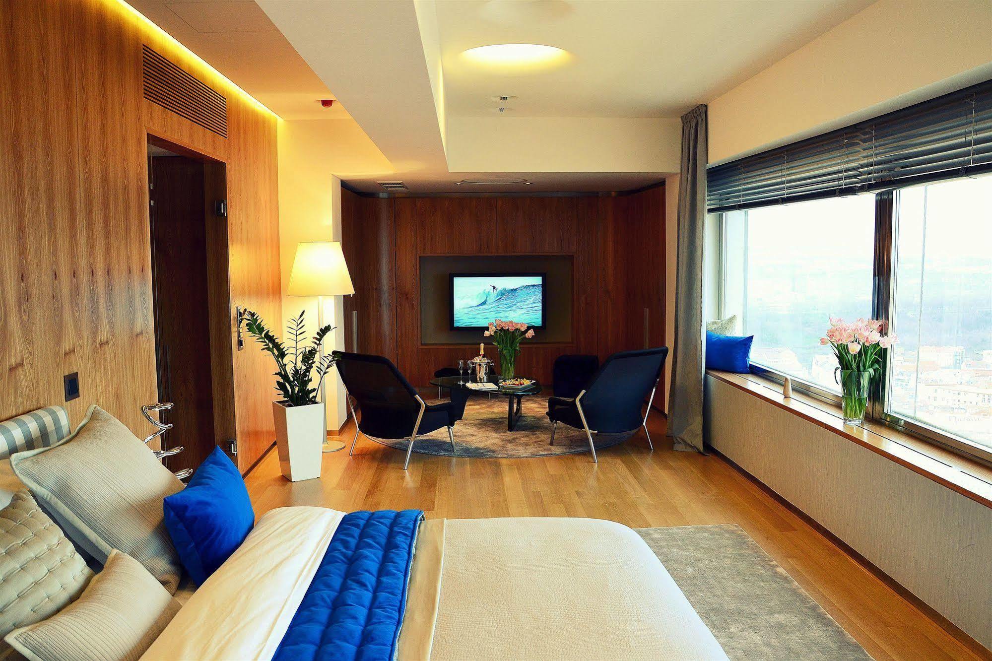 One Room Hotel Prag Exterior foto